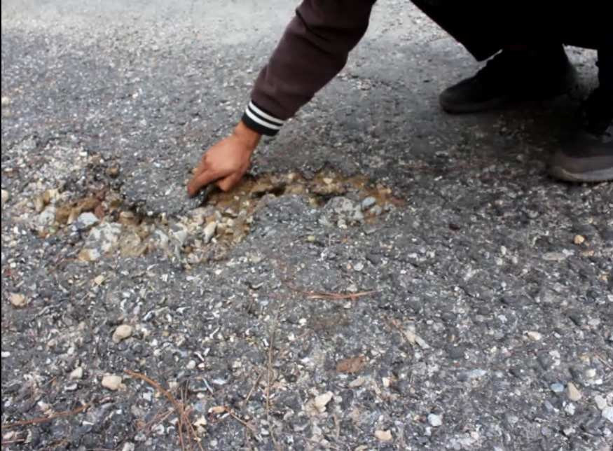 असारे विकास : सडक पिच गरेको दुई दिनमै उप्कियो