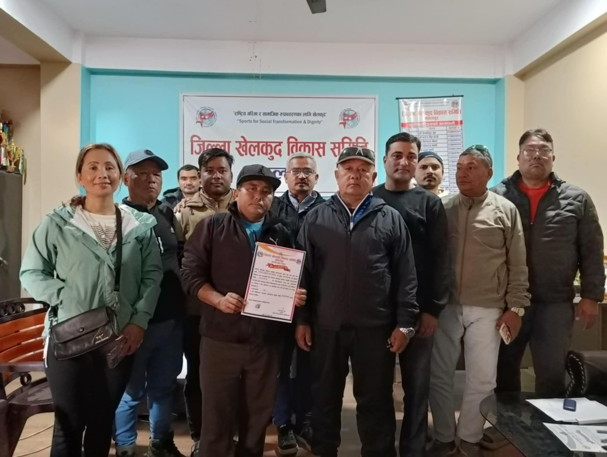 टेना गुरुङको अध्यक्षमा नवलपुरमा जिल्ला साईक्लिङ्ग संघ नवलपुर गठन