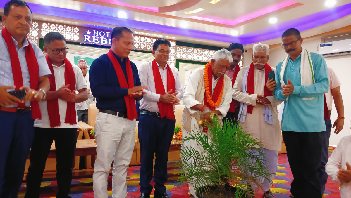प्रदेशमा काठ अभाव हुन नदिने मन्त्री कलवारकाे प्रतिबद्धता