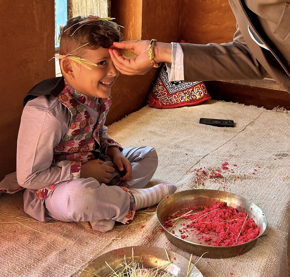बडादसैँको टीका आज पनि लगाइँदै