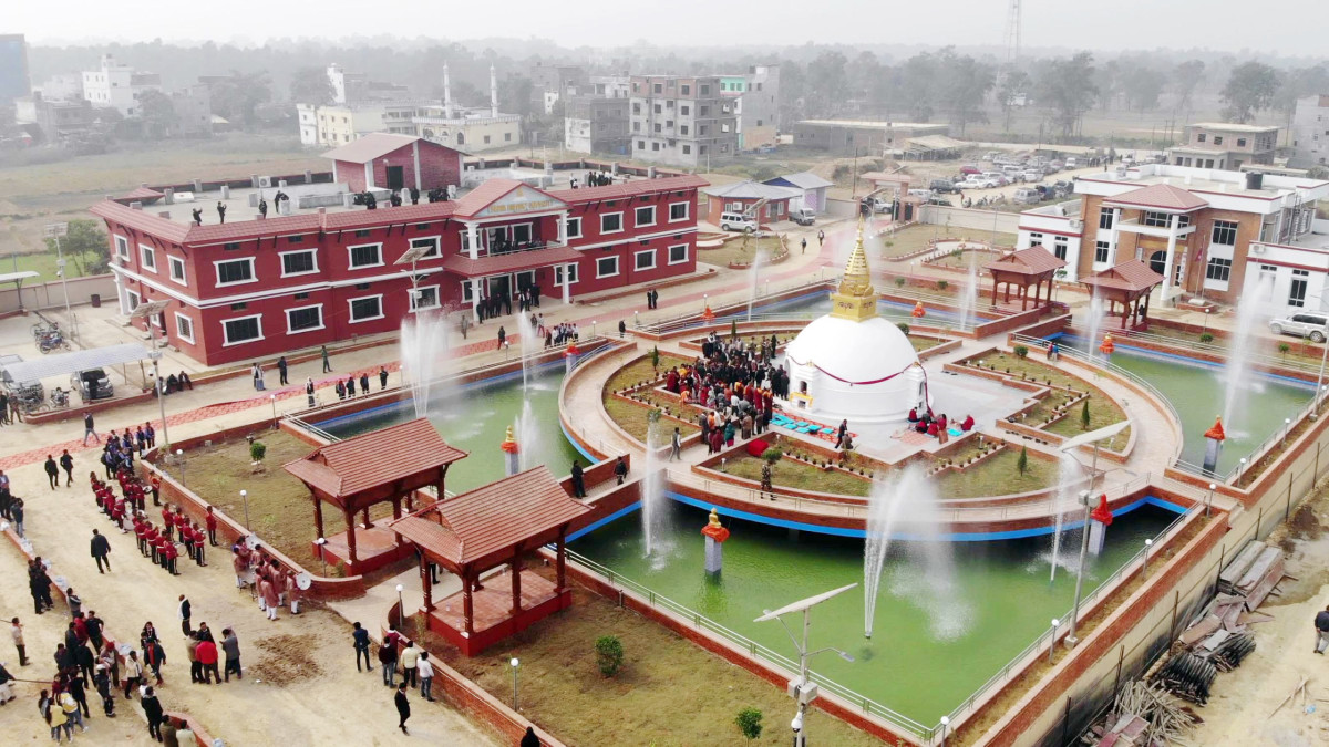 बौद्ध विश्वविद्यालयको निर्णयले विद्यार्थीको भविष्य अन्योलमा परेको गुनासो